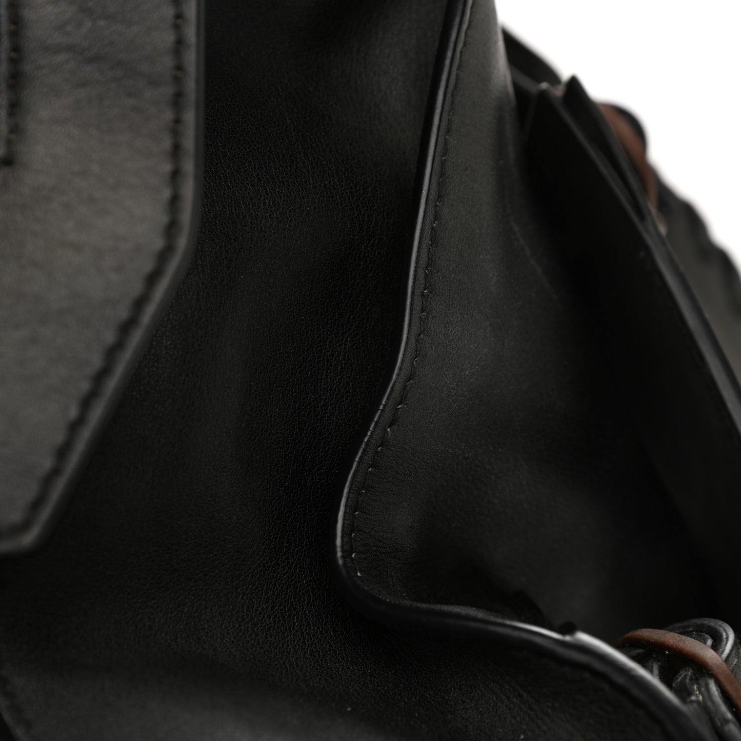Used Calfskin Rust Hardware Neo Classic City Black