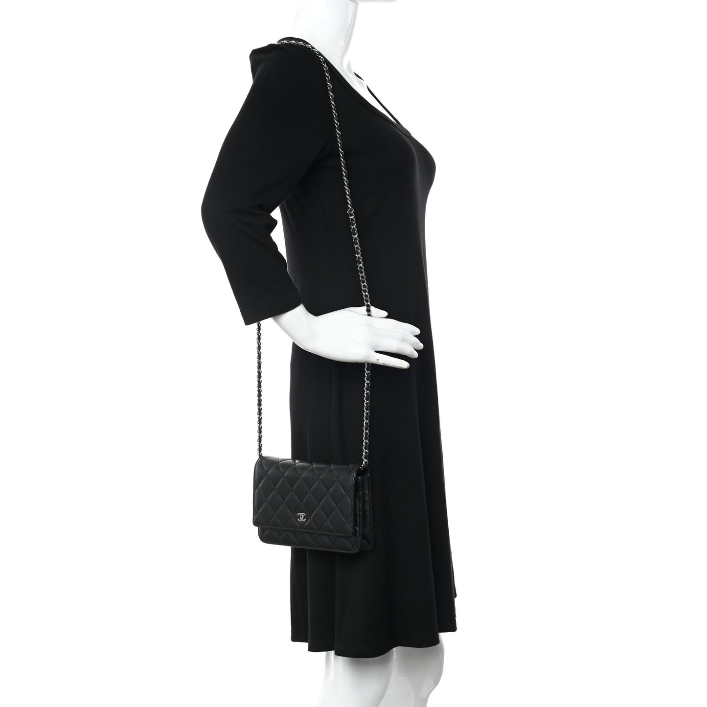 Lambskin Quilted Wallet On Chain WOC Black
