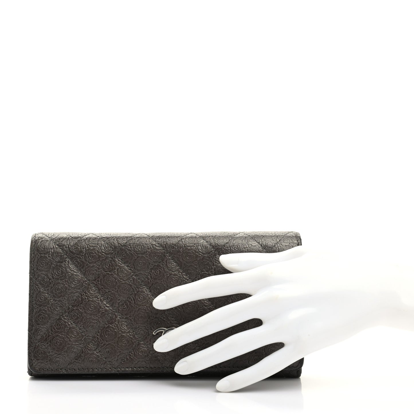 Metallic Camellia Calfskin Embossed Quilted Yen Wallet Grey