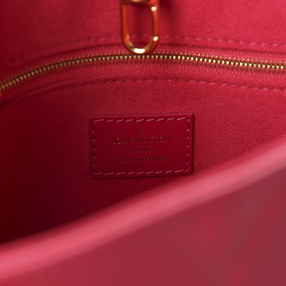 Louis Vuitton Empreinte Monogram Giant Onthego PM Freesia 9 of 10