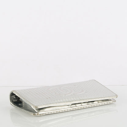 Chanel Patent Calfskin Embossed CC Yen Wallet Silver 4 of 9