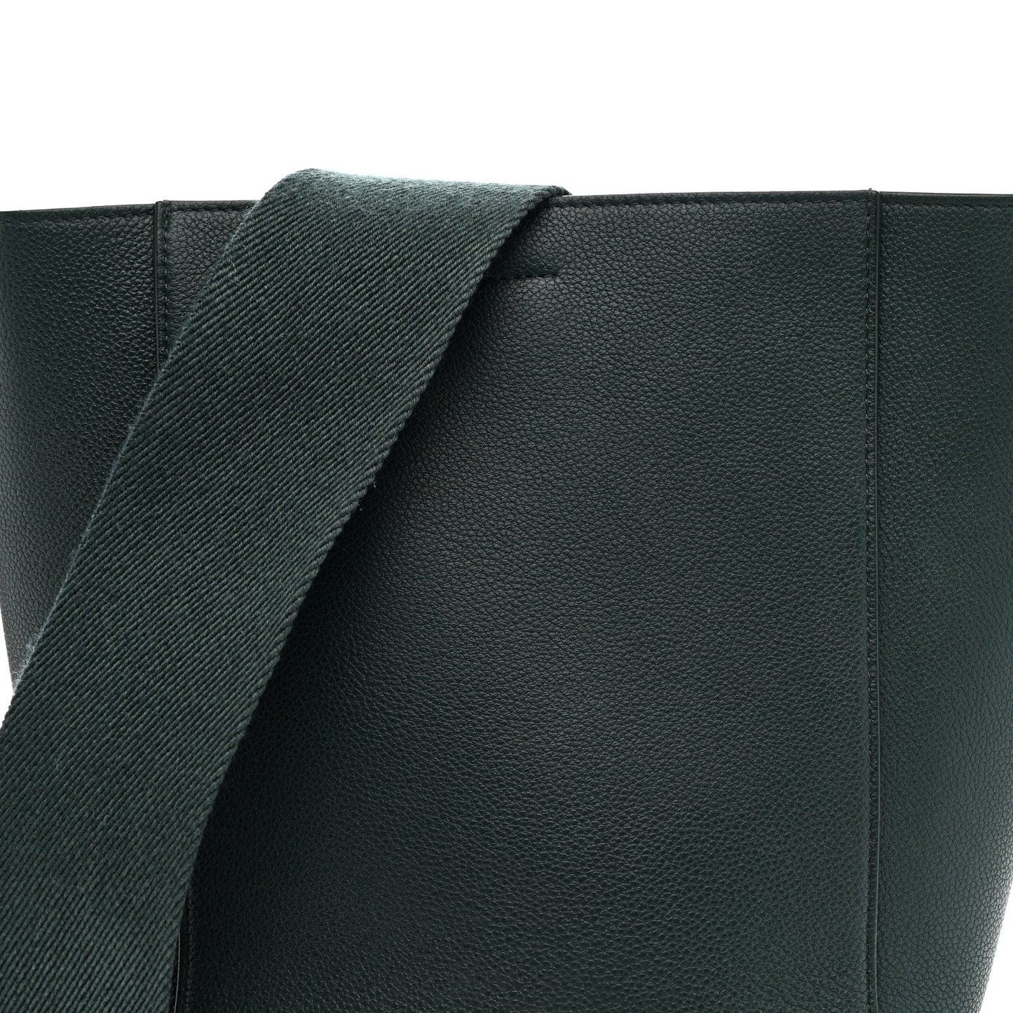 Soft Grained Calfskin Small Sangle Bucket Bag Amazone