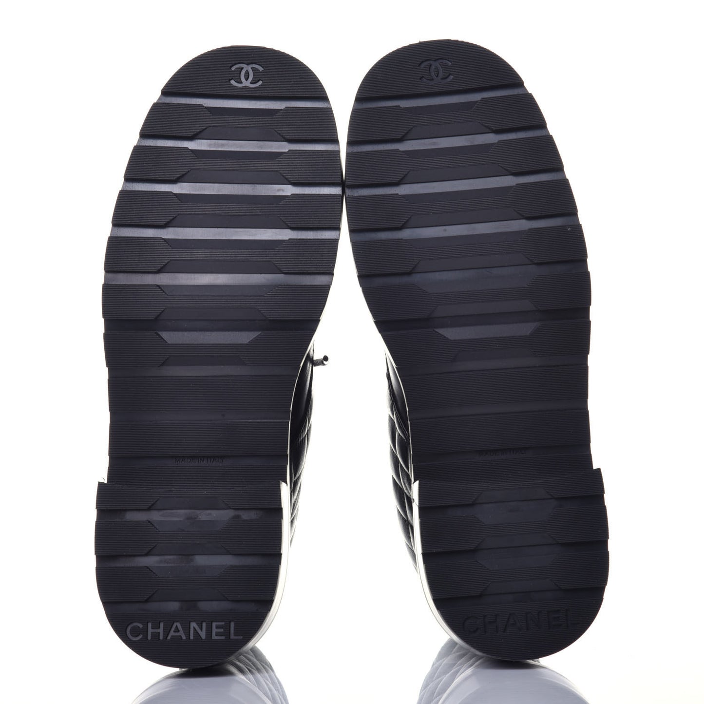 Shiny Lambskin Quilted Lace Up Combat Boots 39 Black
