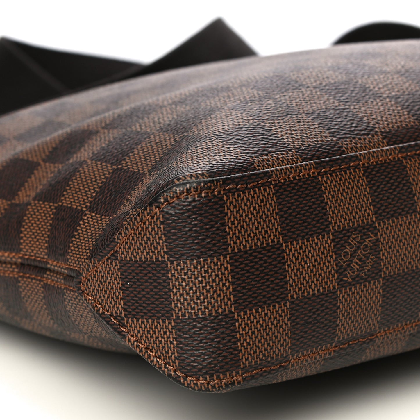 Damier Ebene Jake PM Messenger