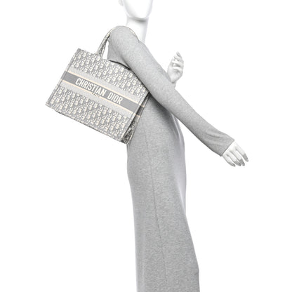 Christian Dior Oblique Medium Book Tote Grey 2 of 13