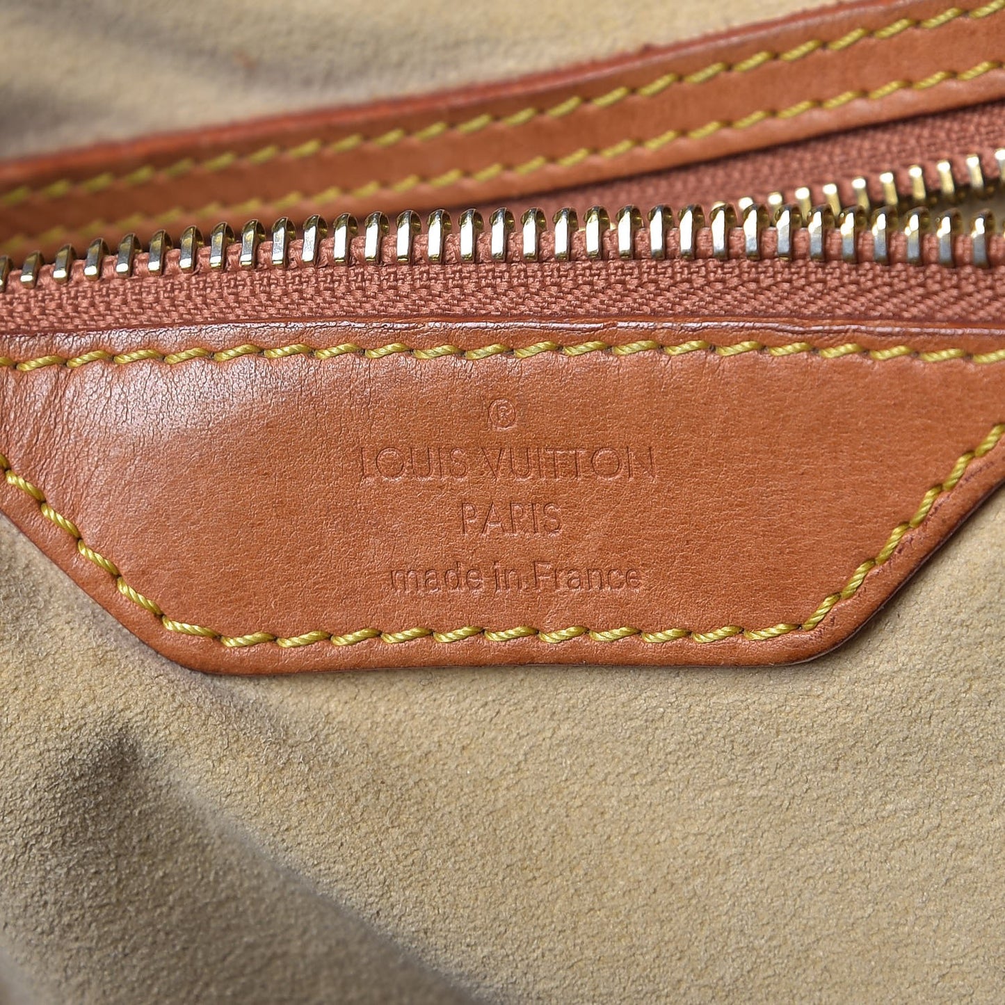 Monogram Dentelle Fersen Gold