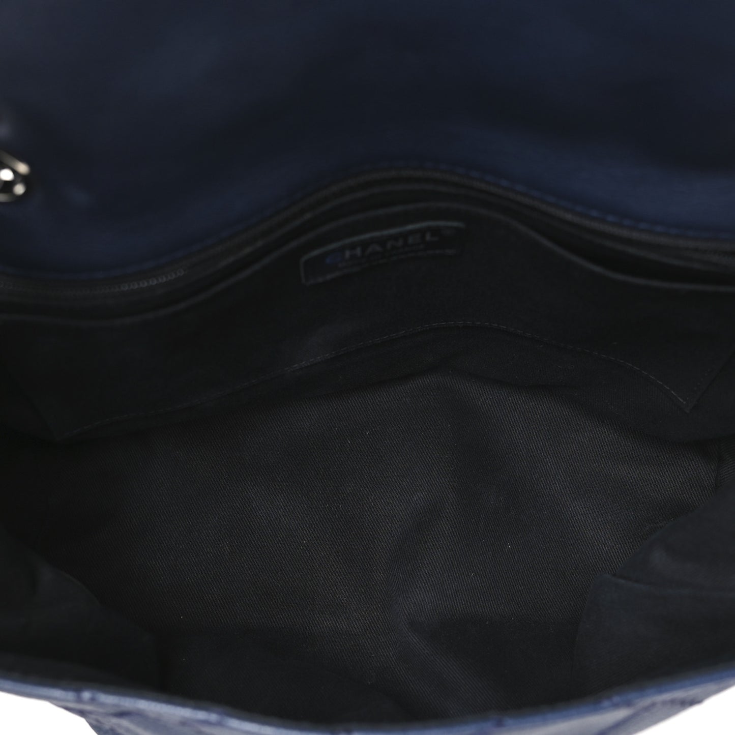 Calfskin Ultimate Stitch Flap Navy