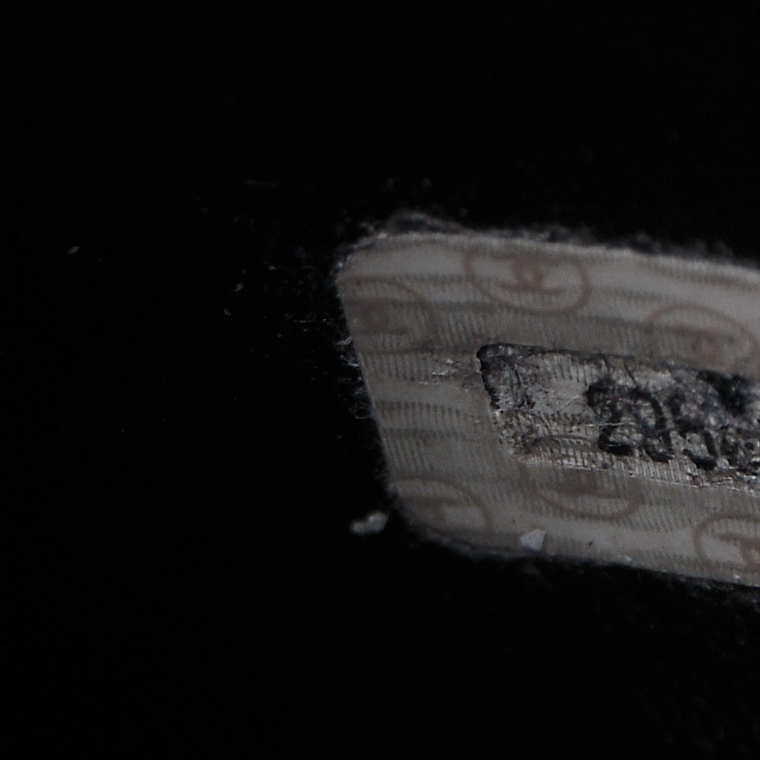 Chanel Caviar CC Shoulder Bag Black 8 of 9