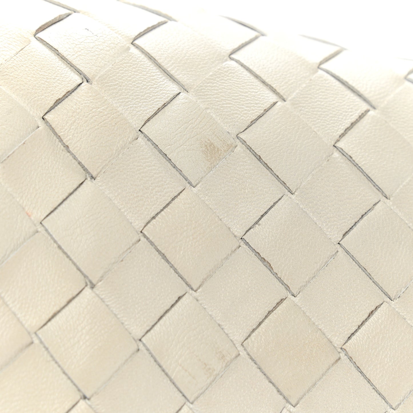 Nappa Maxi Intrecciato The Pouch Oversized Clutch Plaster