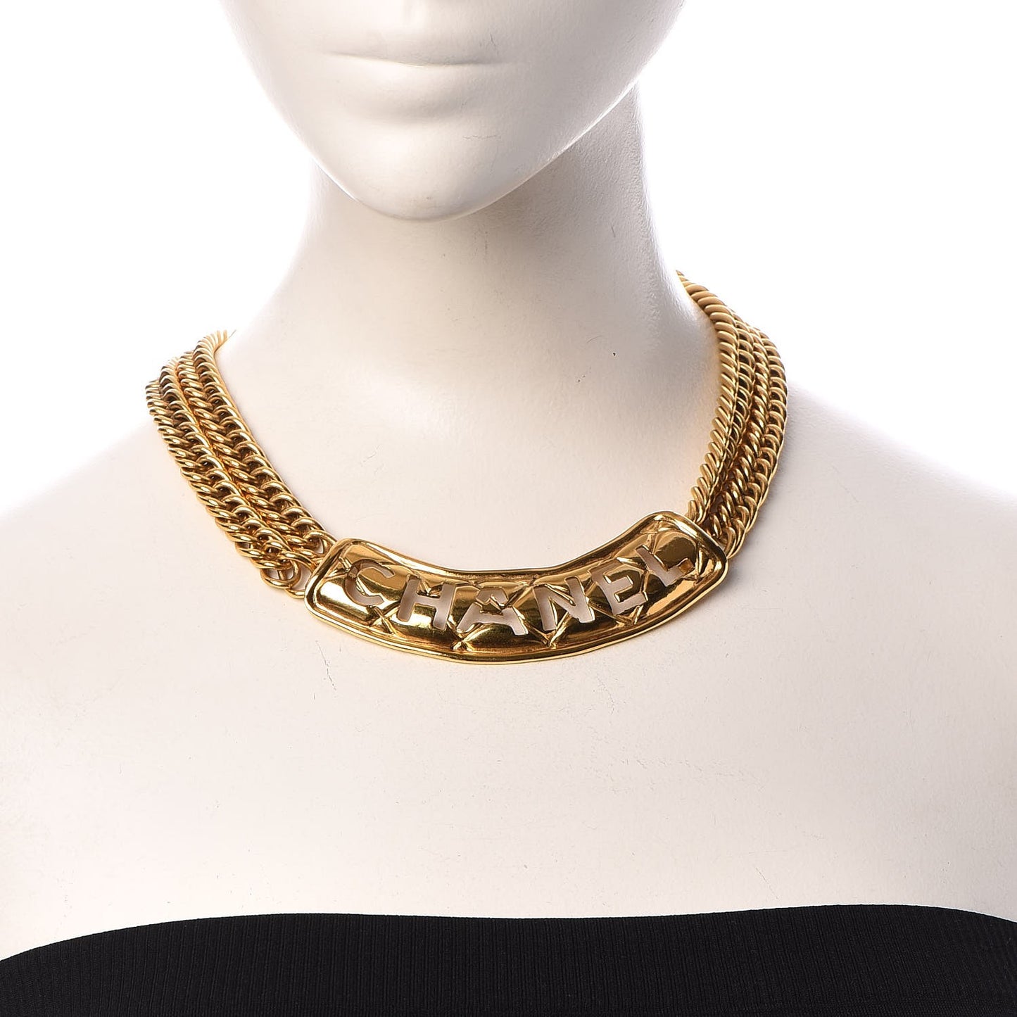 Chain Quilted Logo Short Necklace Gold