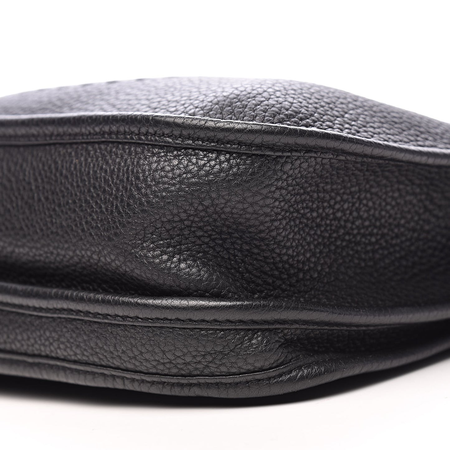 Taurillon Clemence Evelyne III PM Black