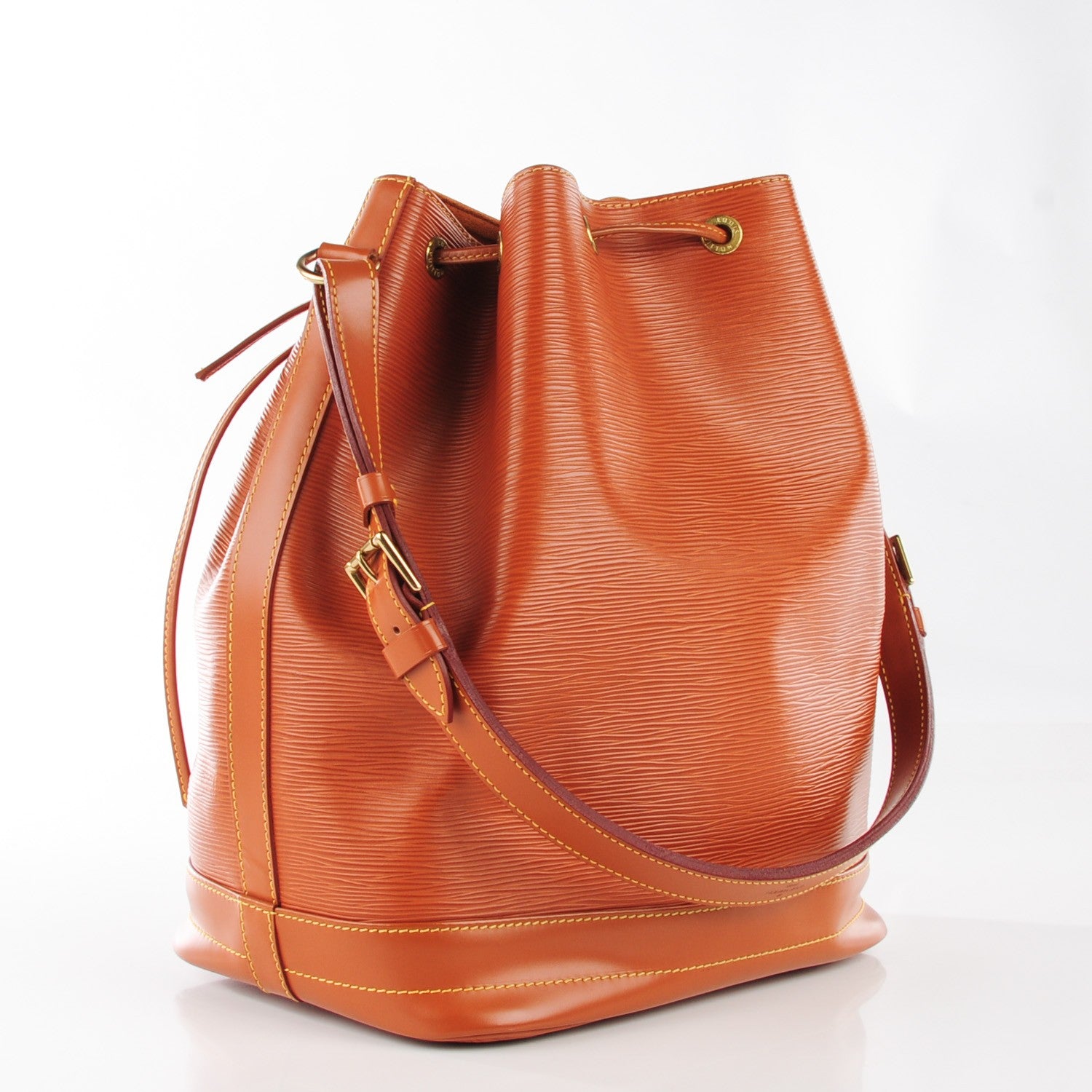 Louis Vuitton Epi Noe Cipango 3 of 7