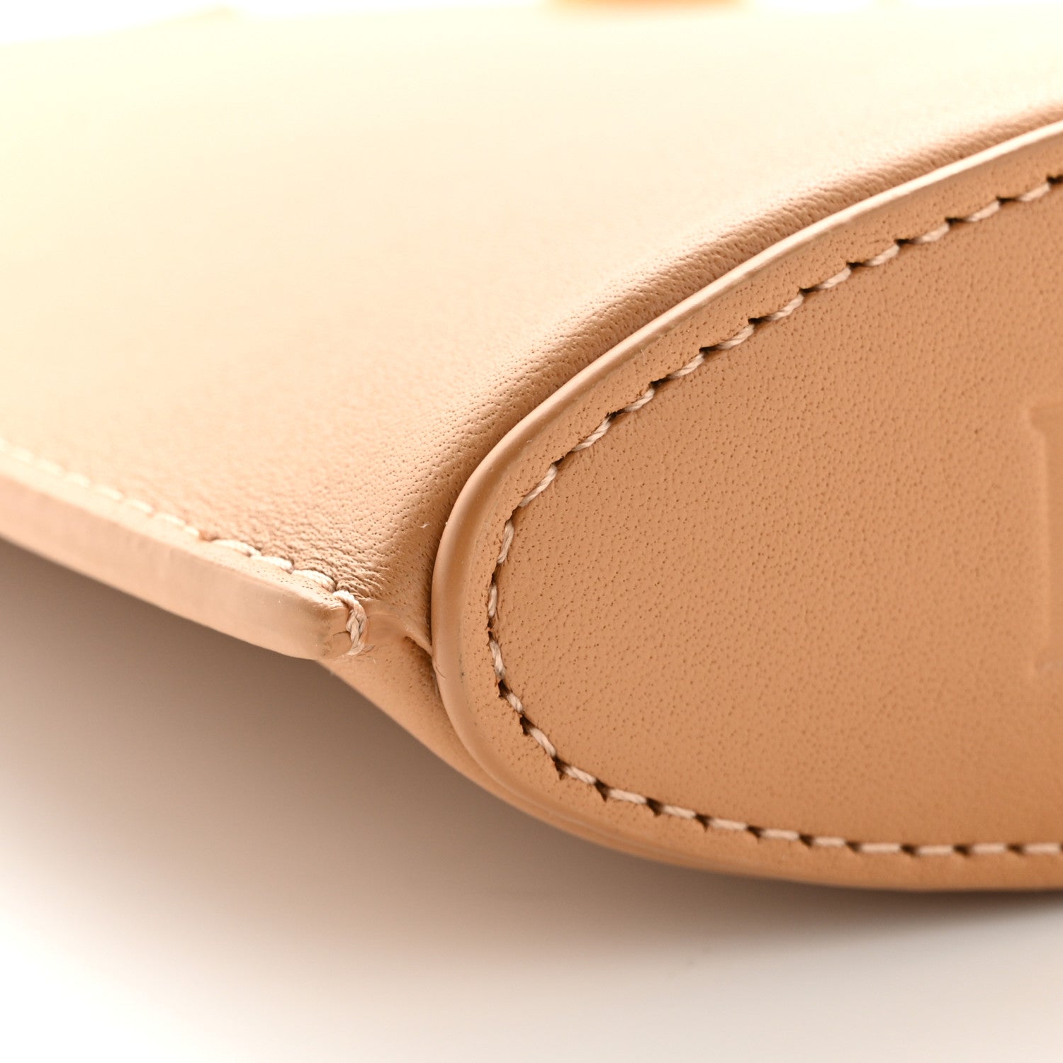 Loewe Classic Smooth Calfskin Pebble Dice Pocket Warm Desert 7 of 10