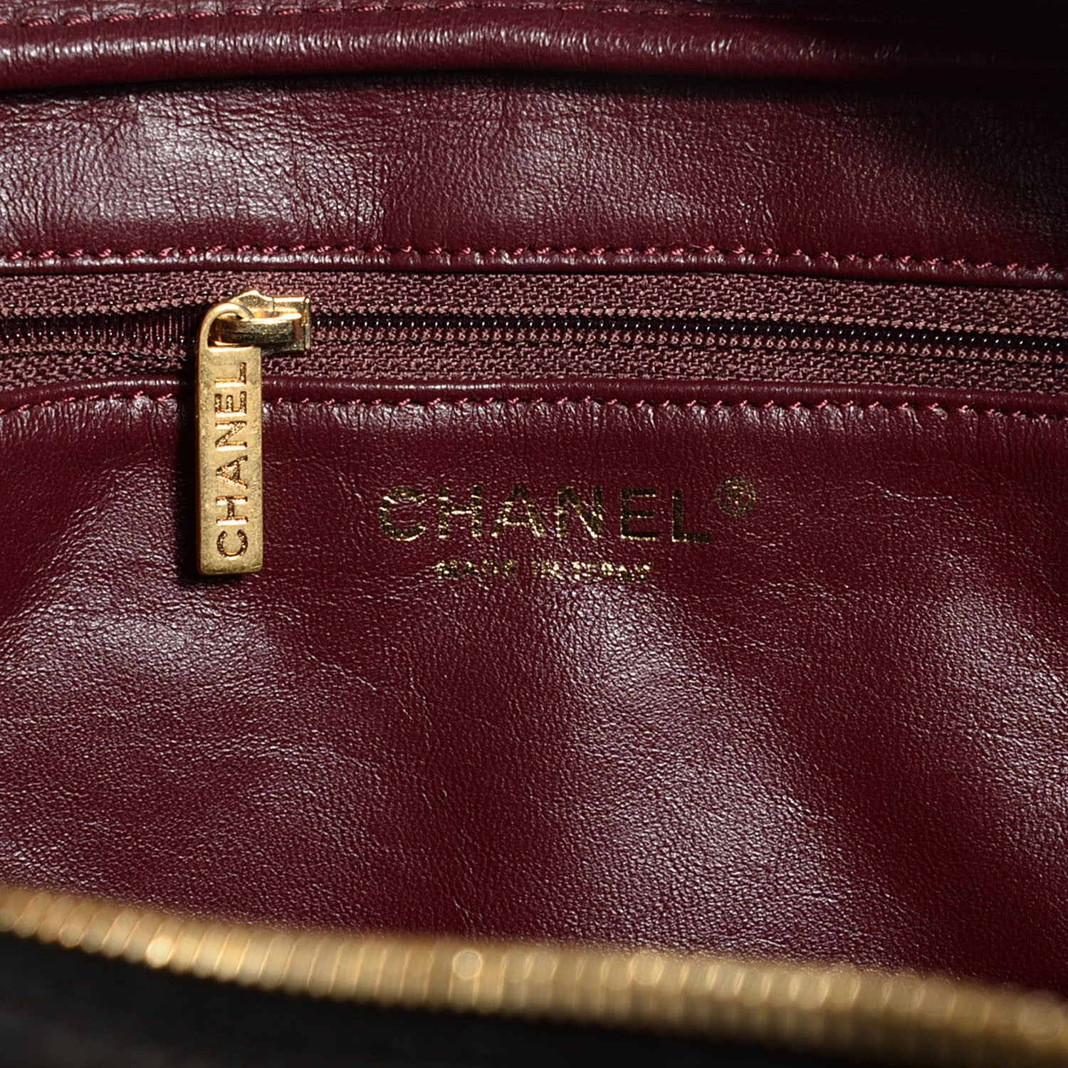 Chanel Aged Calfskin Quilted Large Reissue Camera Case Black 7 of 8