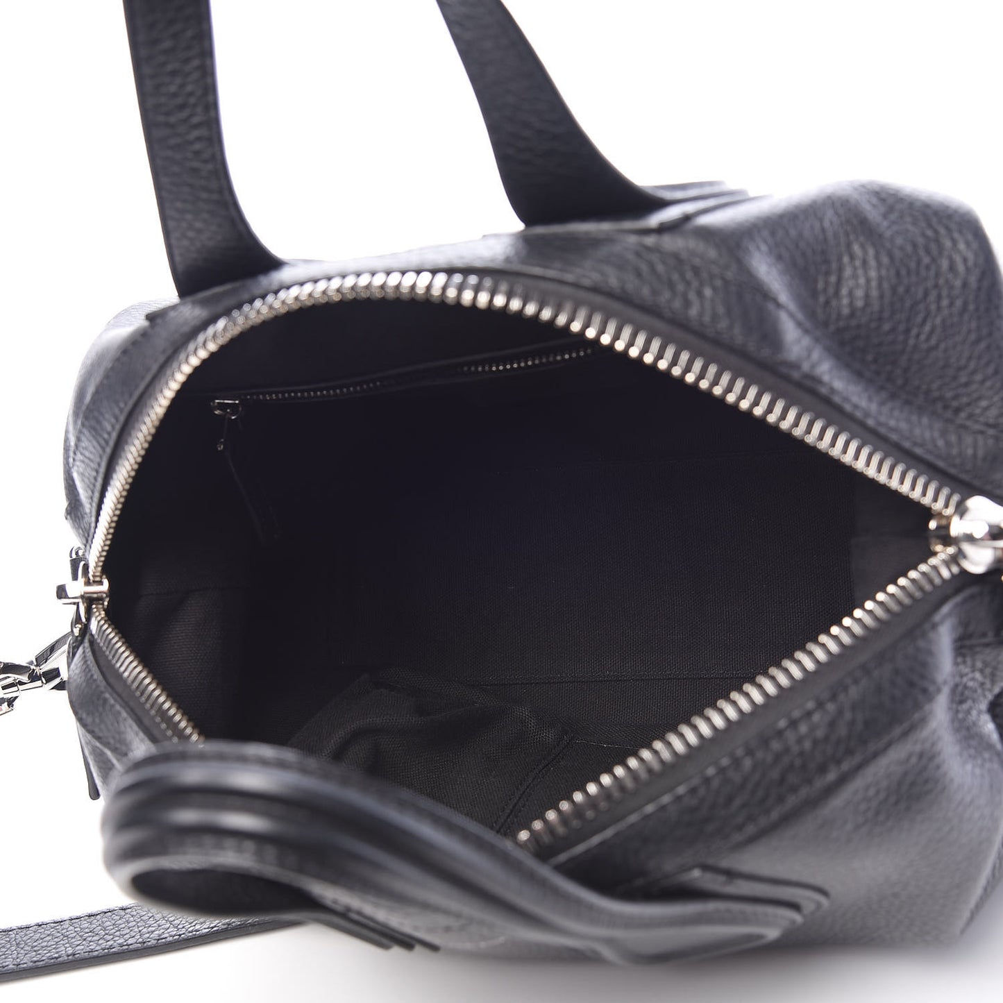 Pebbled Calfskin Small Nightingale Black