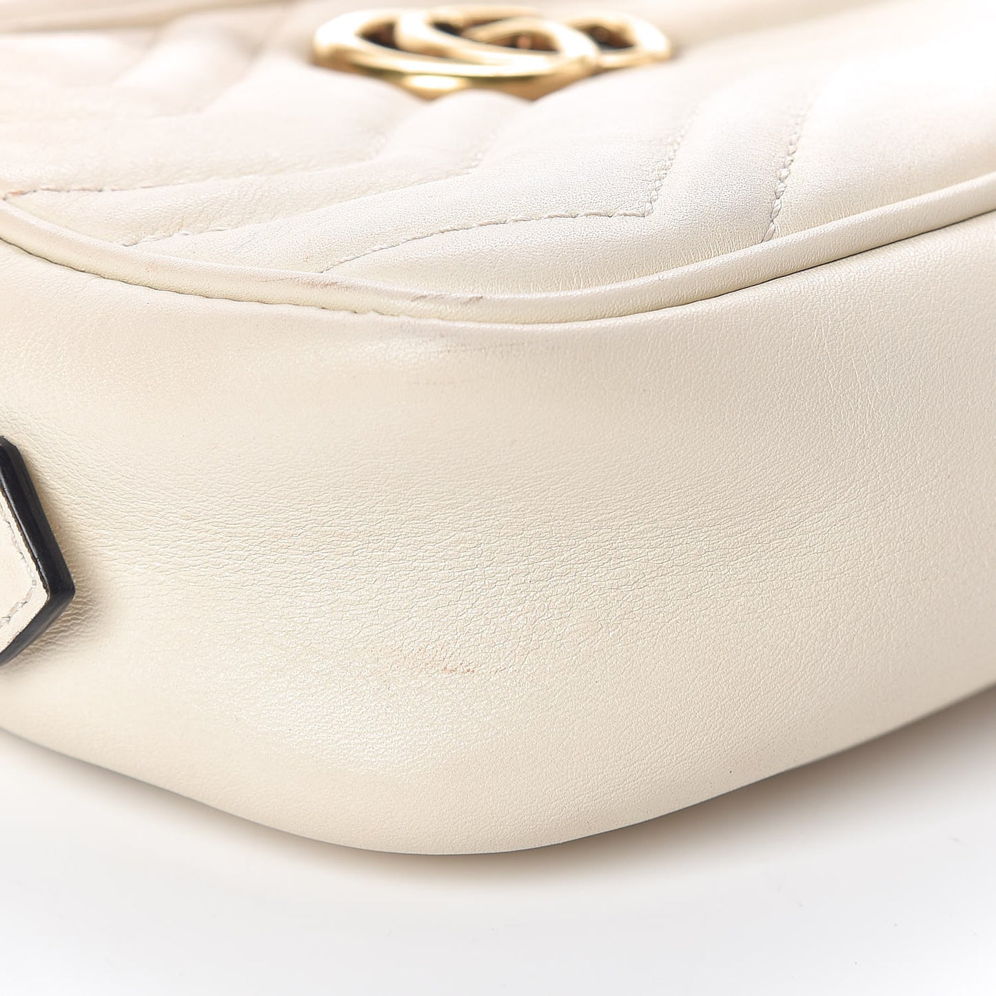 Calfskin Matelasse Mini GG Marmont Chain Shoulder Bag White