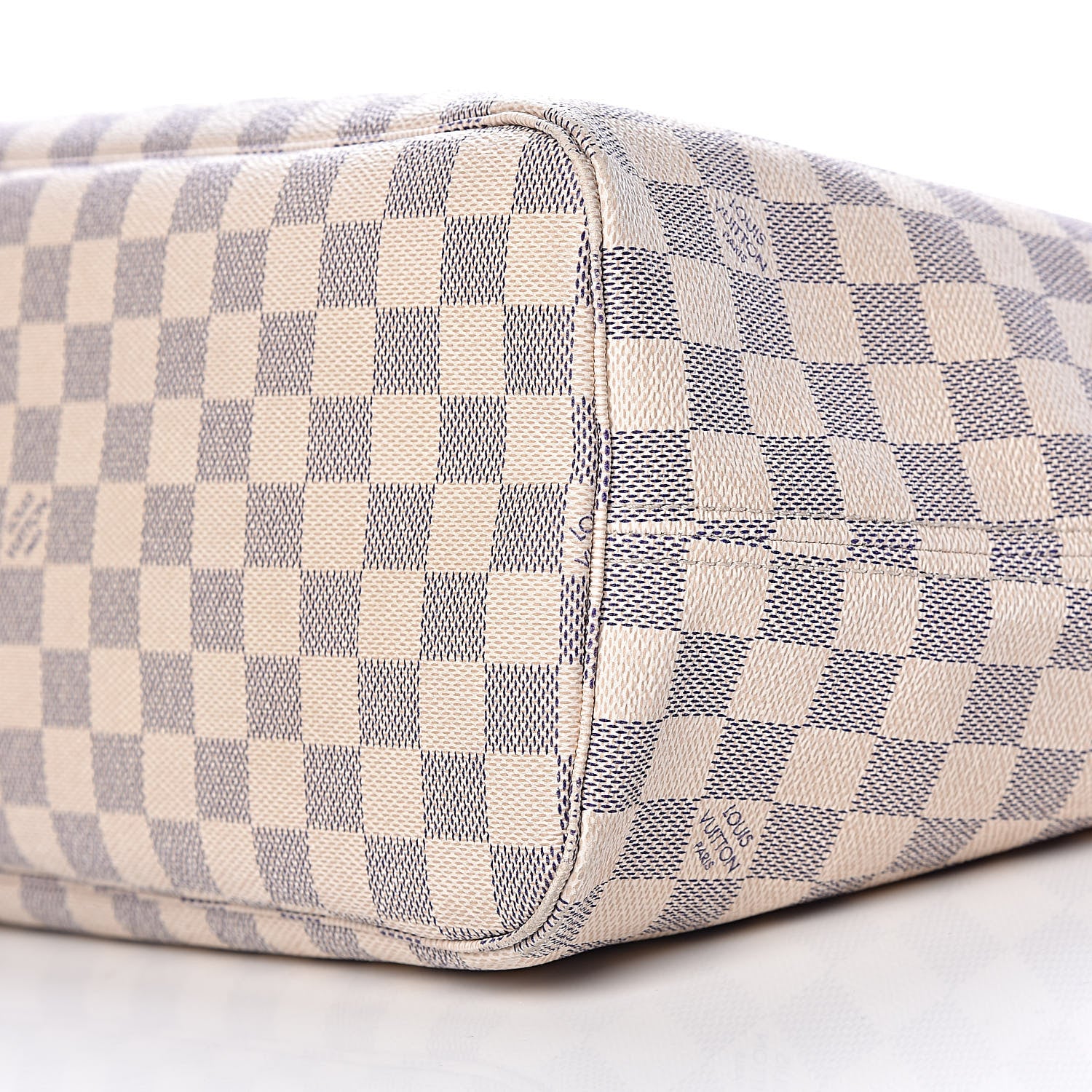 Louis Vuitton Damier Azur Neo Neverfull MM 16 of 24