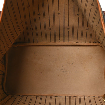 Louis Vuitton Monogram Neverfull MM 5 of 11