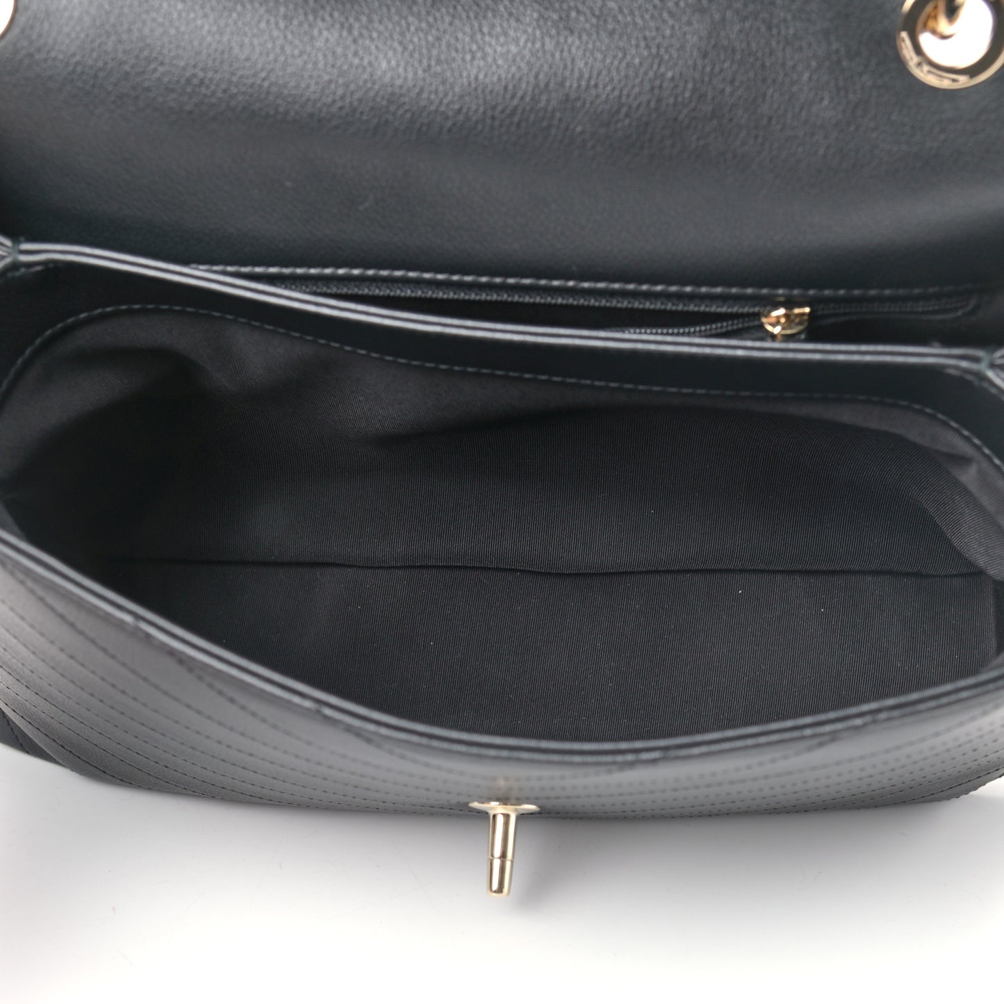 Grained Calfskin Chevron Stitched Medium Chic Top Handle Flap Black