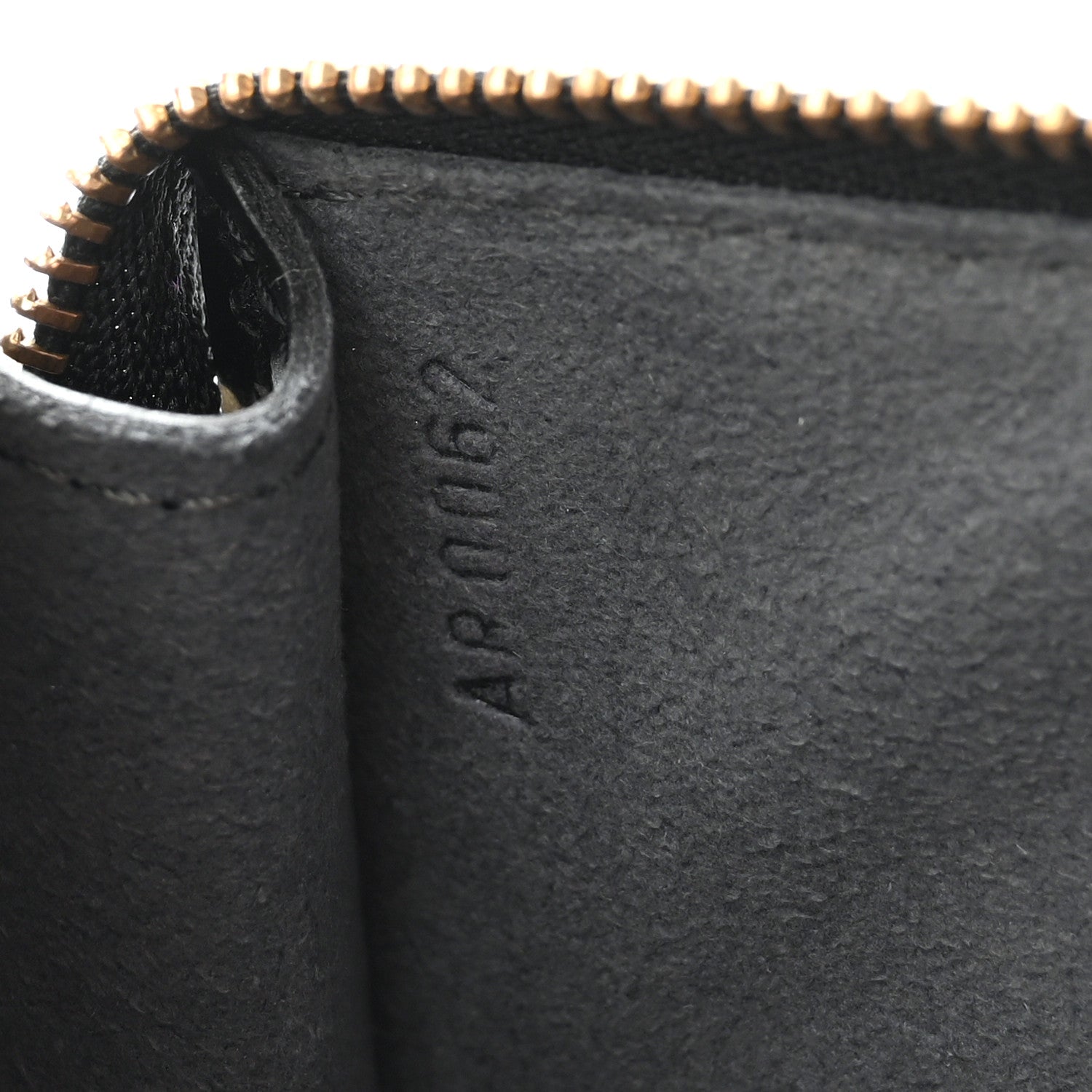 Louis Vuitton Epi Pochette Accessories 24 Black 7 of 8