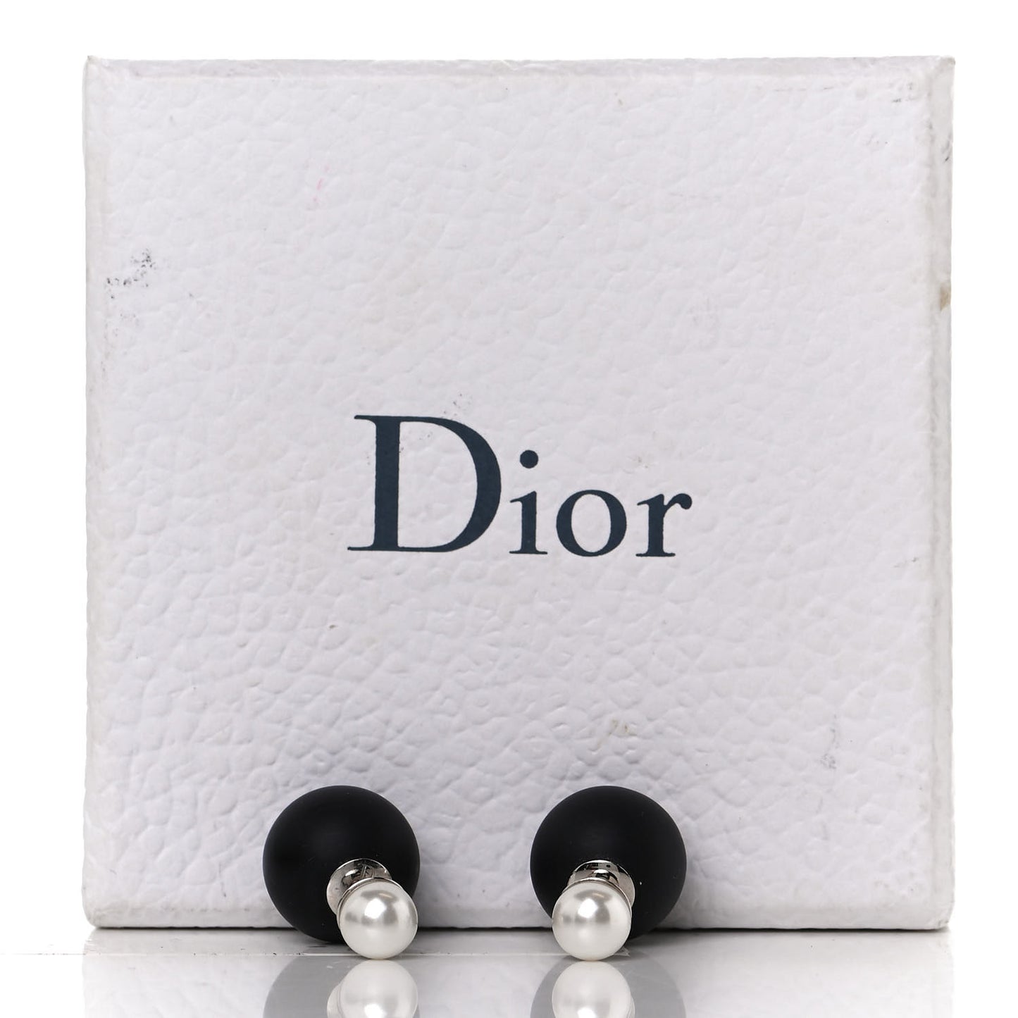 Mise En Dior Tribal Earrings Matte Black Pearl