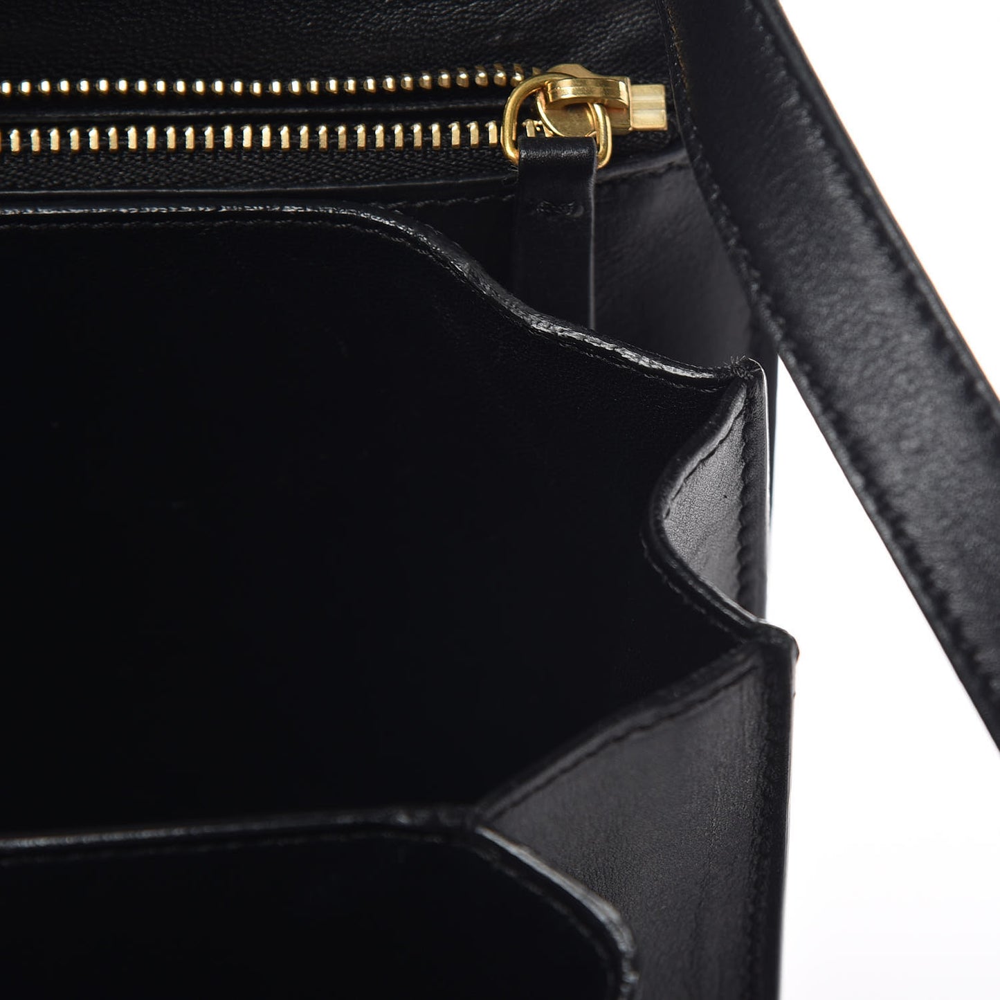 Box Calfskin Medium Classic Box Flap Bag Black