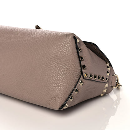 Valentino Garavani Pebbled Calfskin Rockstud Single Handle Flap Bag Poudre 8 of 12