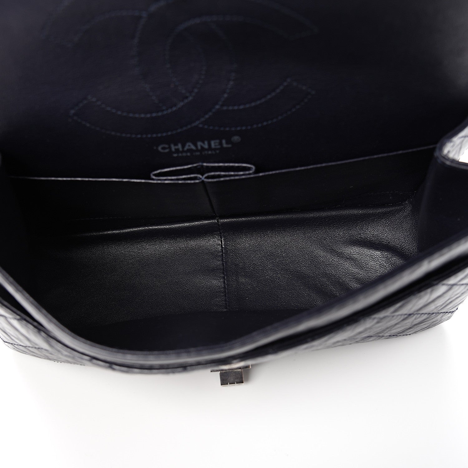 Chanel Aged Calfskin Quilted 2.55 Reissue 226 Flap Navy Blue 4 of 9