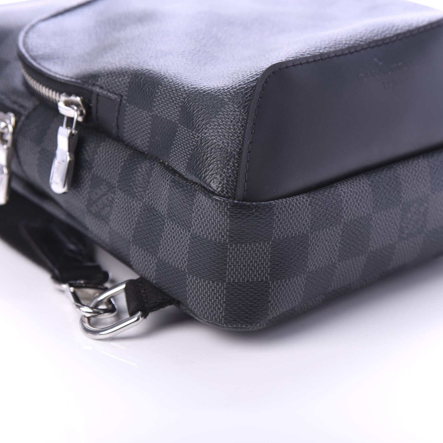 Louis Vuitton Damier Graphite Avenue Sling Backpack 5 of 8