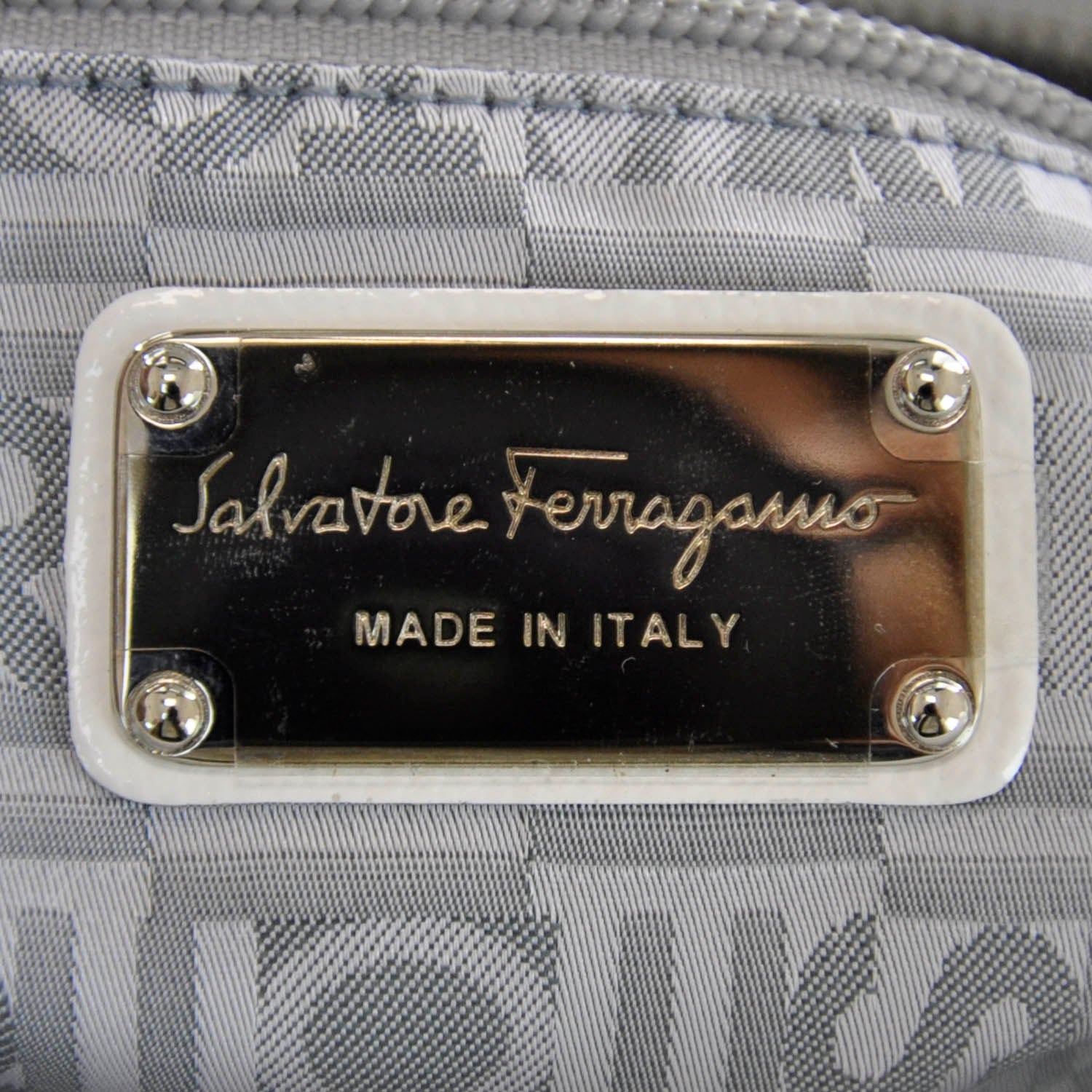 FASHIONPHILE SALVATOREFERRAGAMOPatentLeatherMarisaWhite 7 of 8