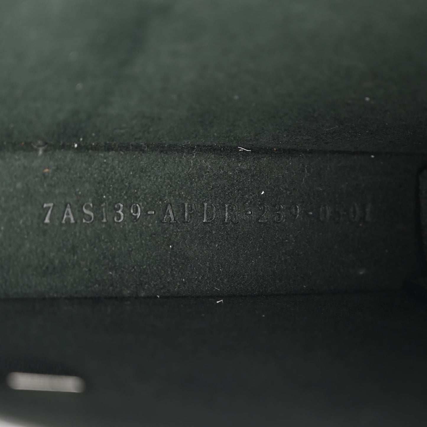 Vitello Cher Baguette Soft Trunk Phone Pouch Black