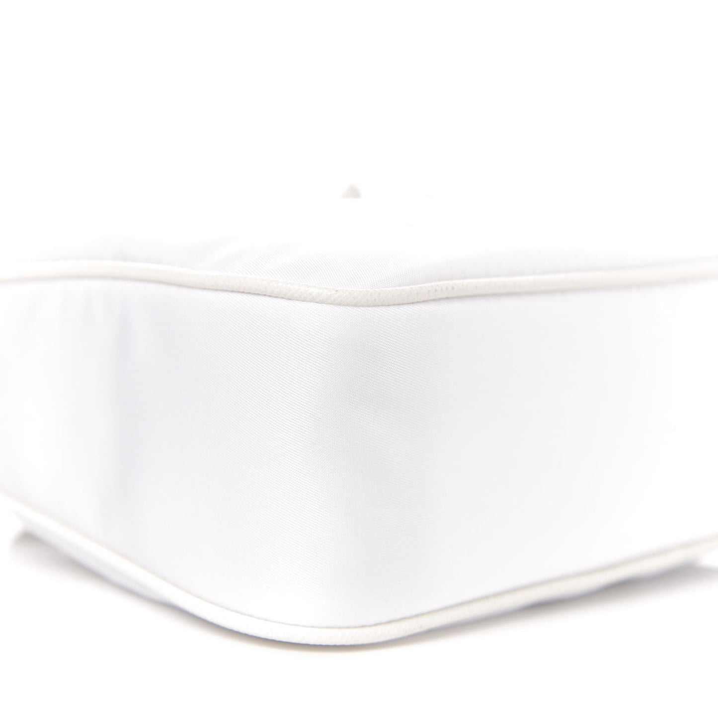 Nylon Re-Edition 2005 Shoulder Bag White