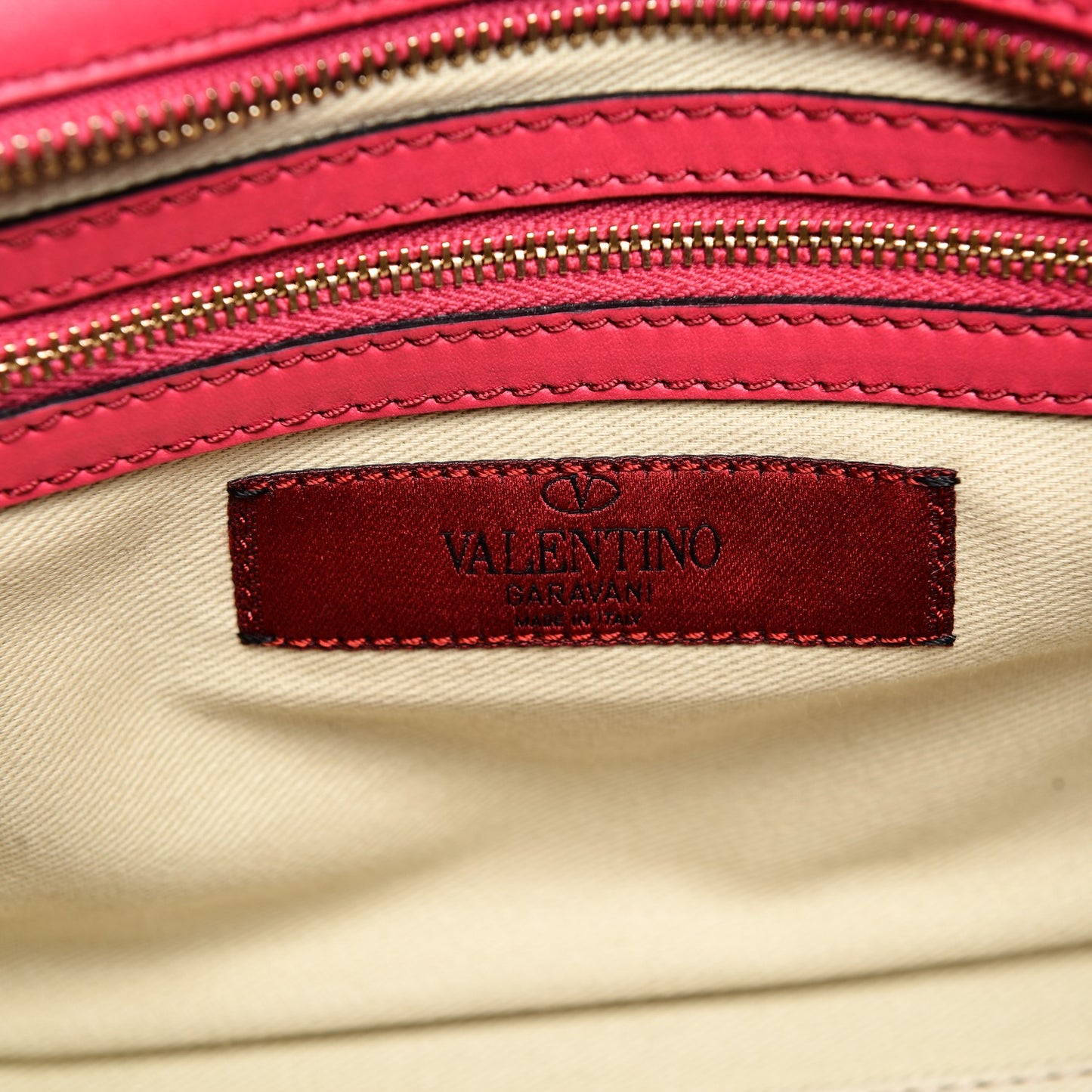 Vitello Small Rockstud Double Handle Tote Deep Fuxia