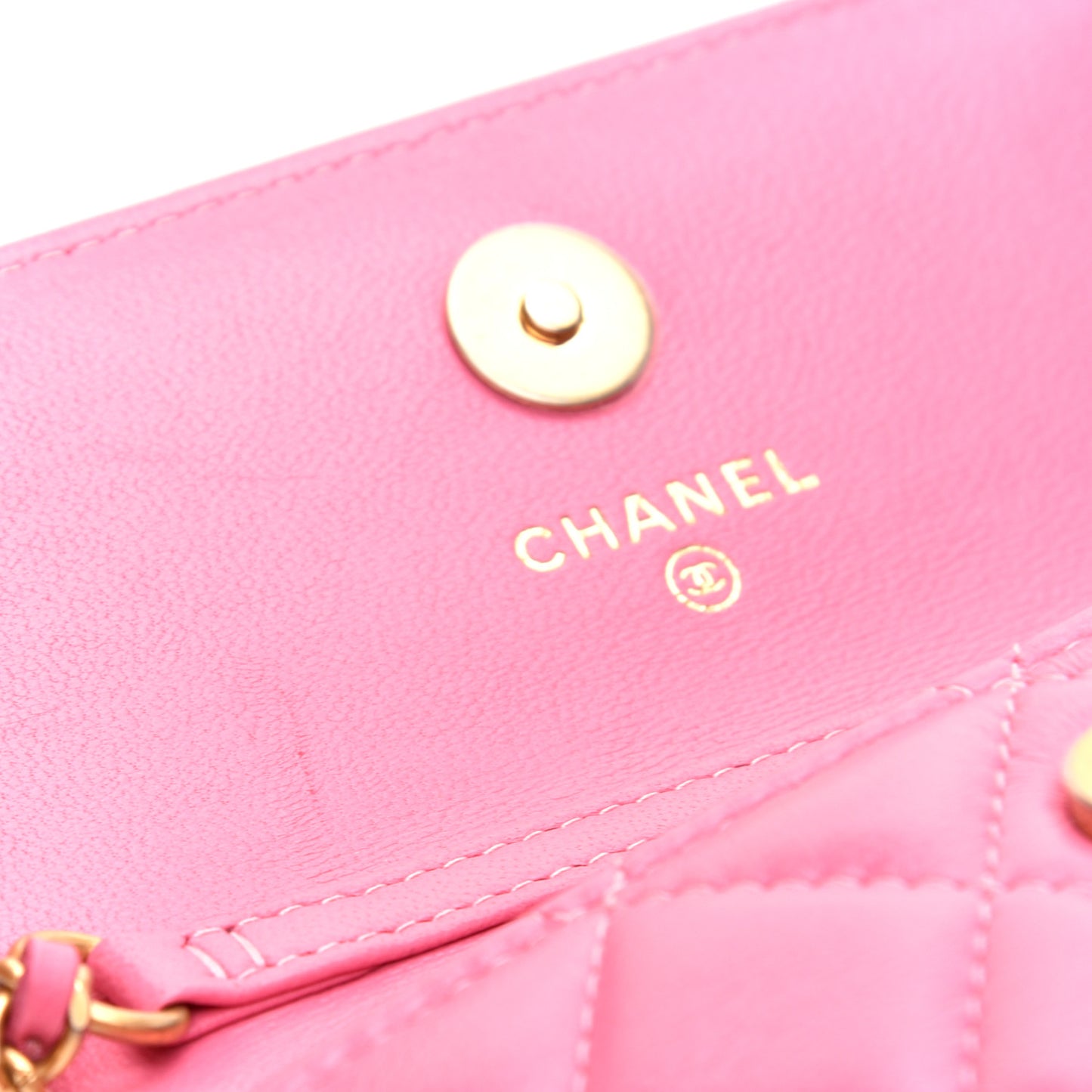 Lambskin Quilted Pearl Crush Clutch With Chain Pink