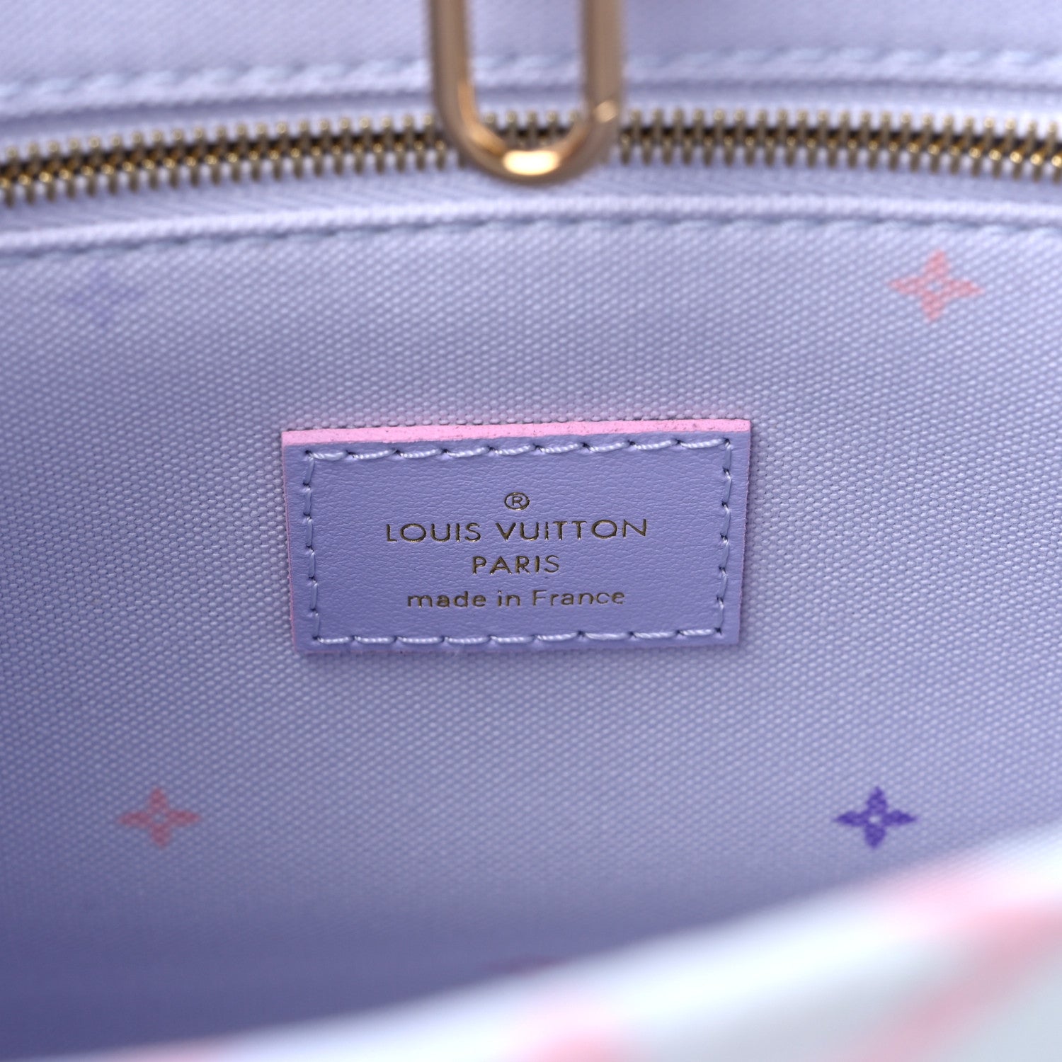 Louis Vuitton Monogram Giant Spring In The City Onthego PM Sunrise Pastel 6 of 8