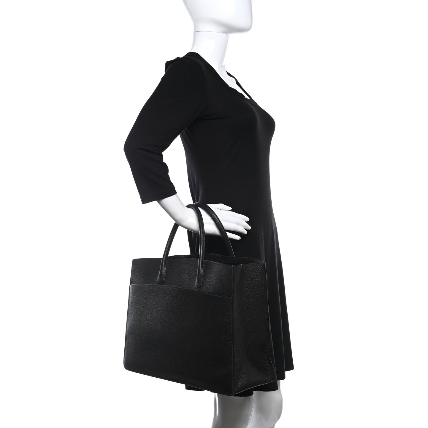 Ardennes White Bus 40 Black
