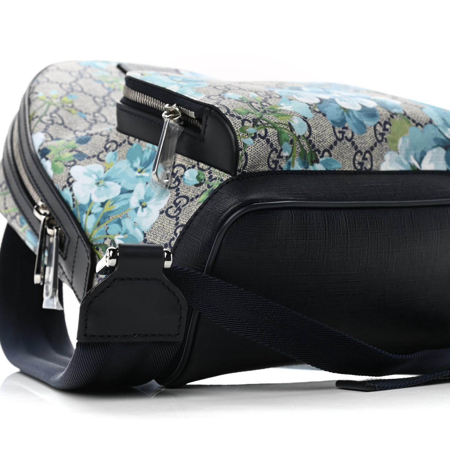 GG Supreme Monogram Blooms Small Day Backpack Blue