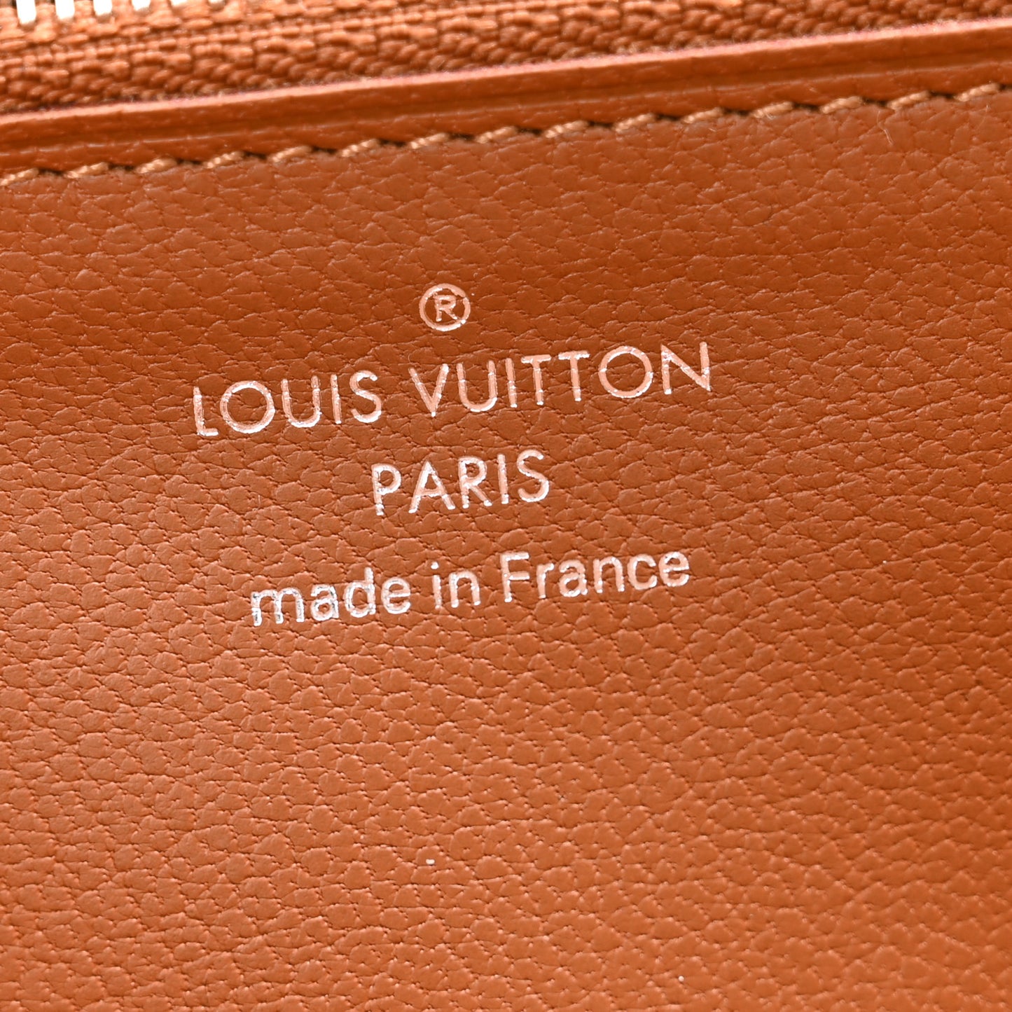 Articles de Voyage Wallet White