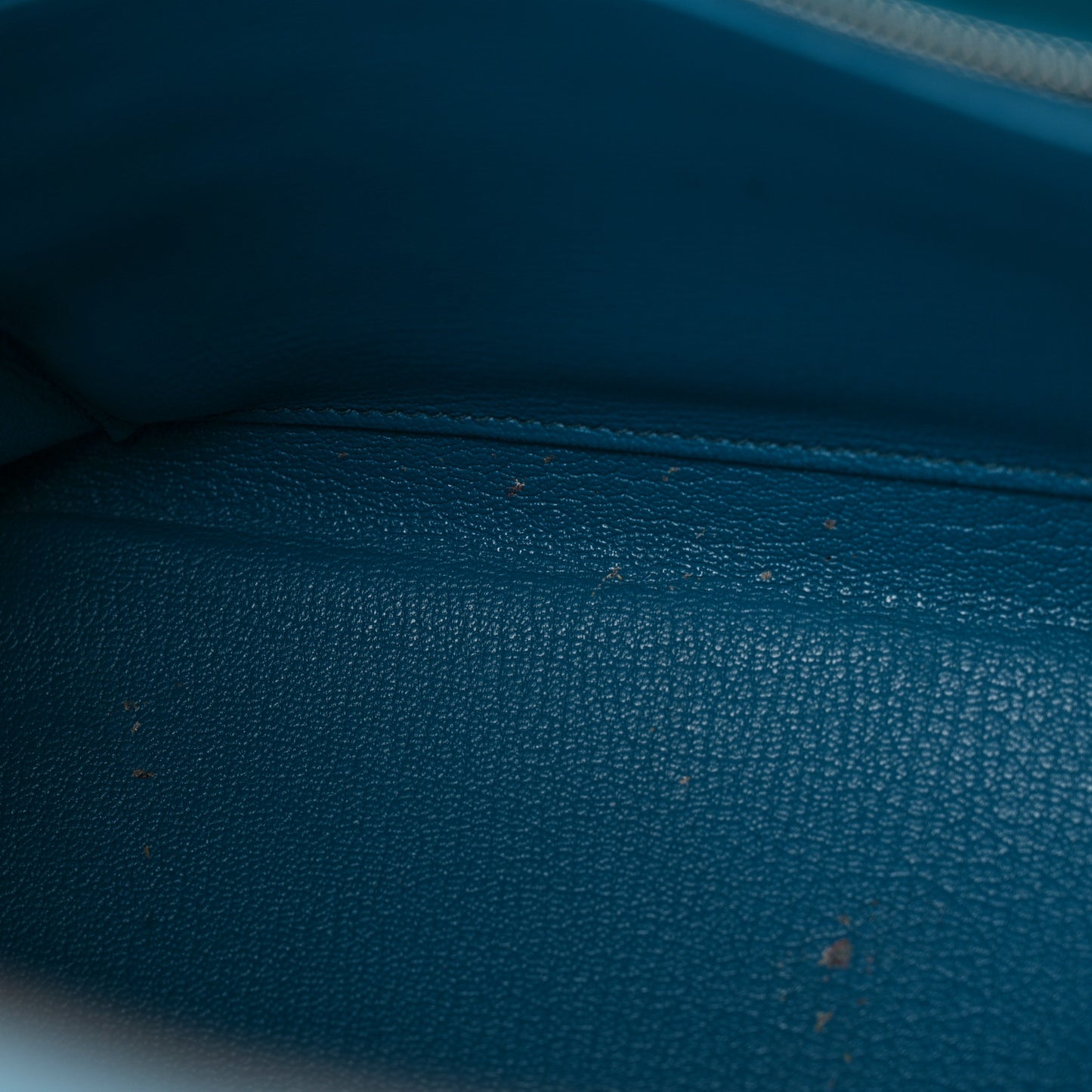 Taurillon Clemence Kelly Retourne 28 Bleu Izmir