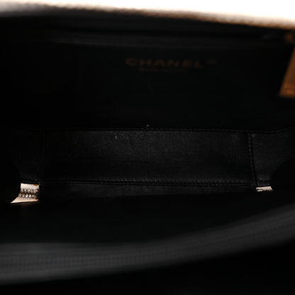 Chanel Caviar Quilted Medium CC Filigree Vanity Case White Black 5 of 11