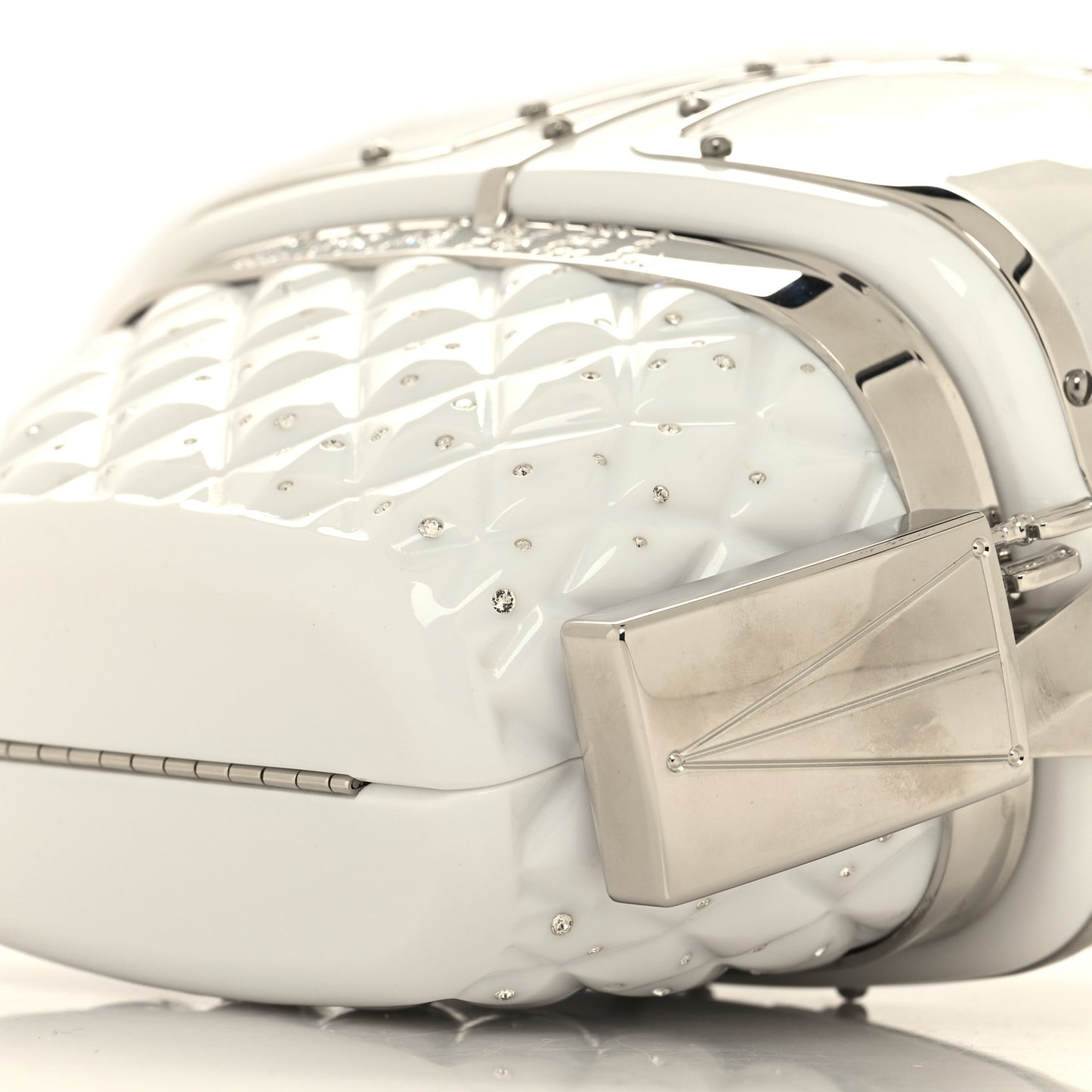 Lucite Enamel Strass Evening In The Mountain Gondola Minaudiere Clutch White