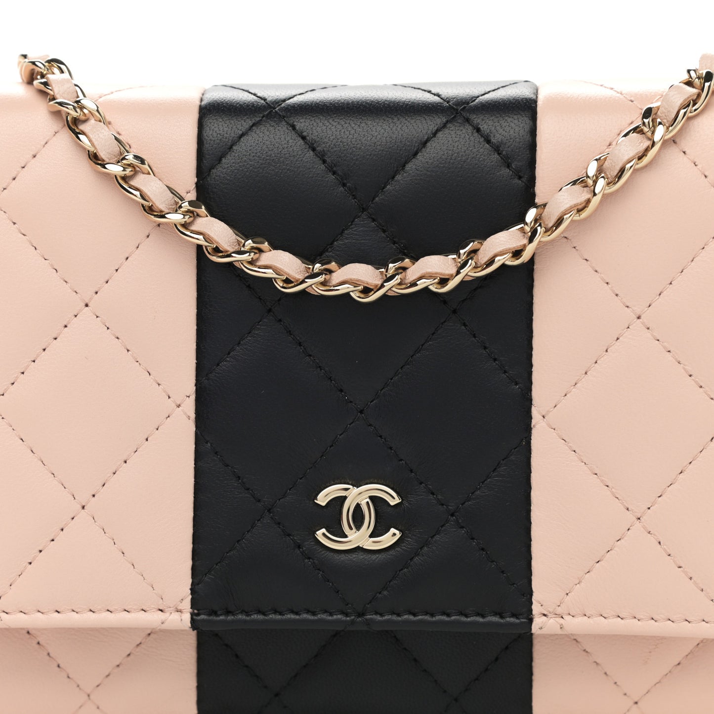 Lambskin Quilted Wallet On Chain WOC Beige Black