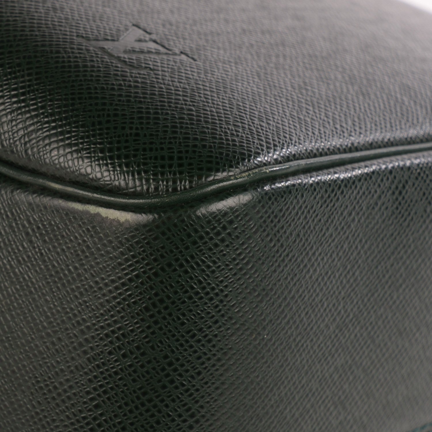 Louis Vuitton Taiga Helanga 1 Poche Epicea 7 of 12