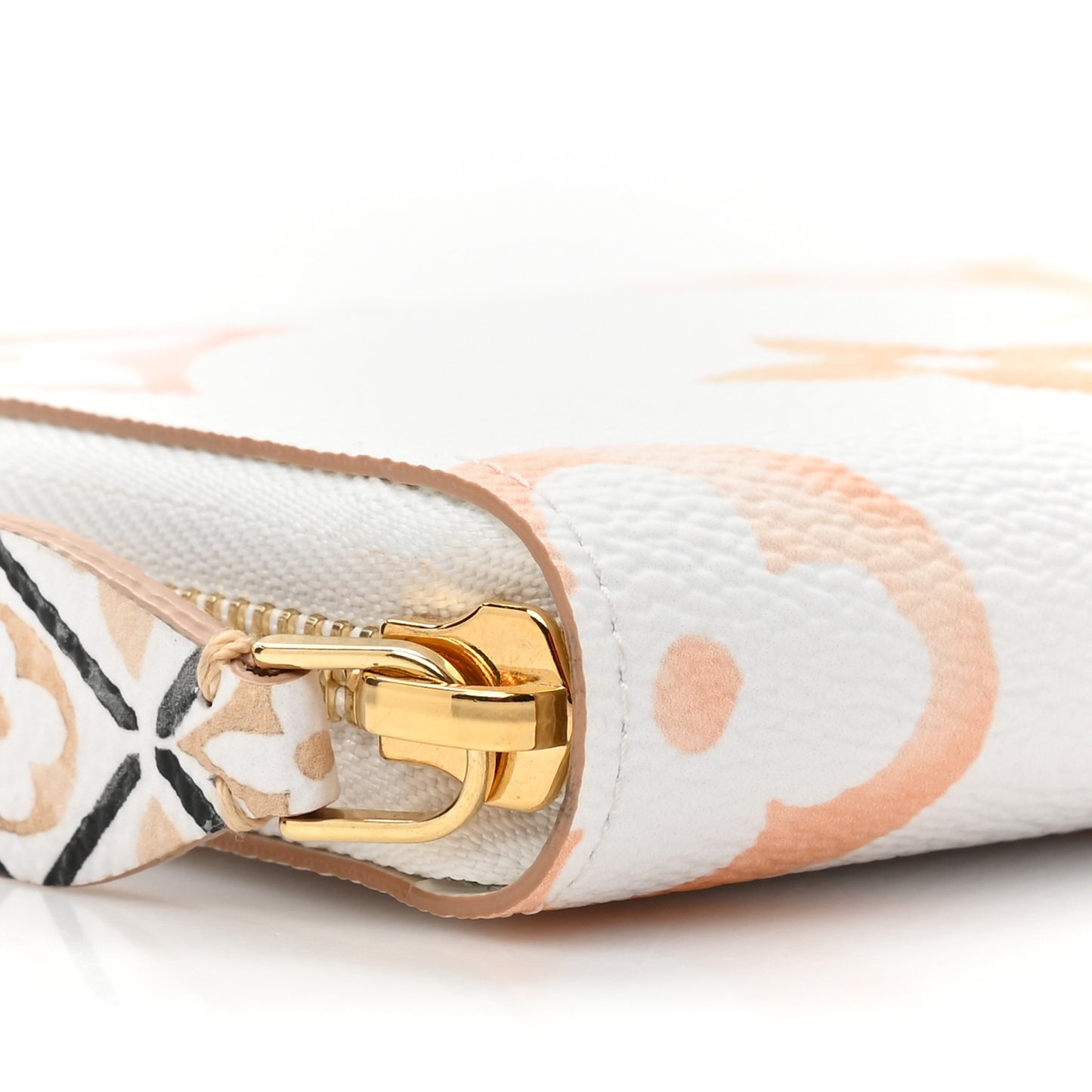 Monogram Giant By The Pool Zippy Wallet Resort Beige