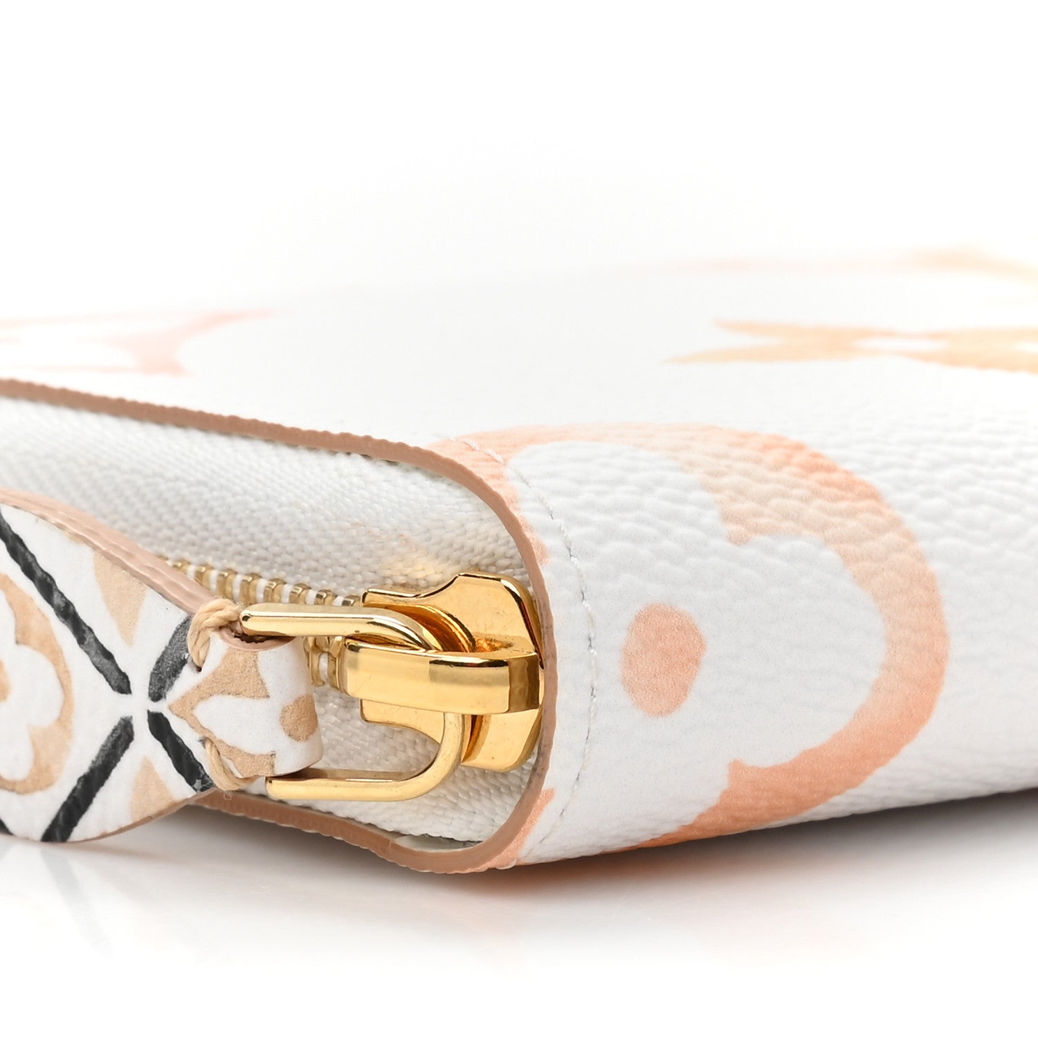 Louis Vuitton Monogram Giant By The Pool Zippy Wallet Resort Beige 11 of 12