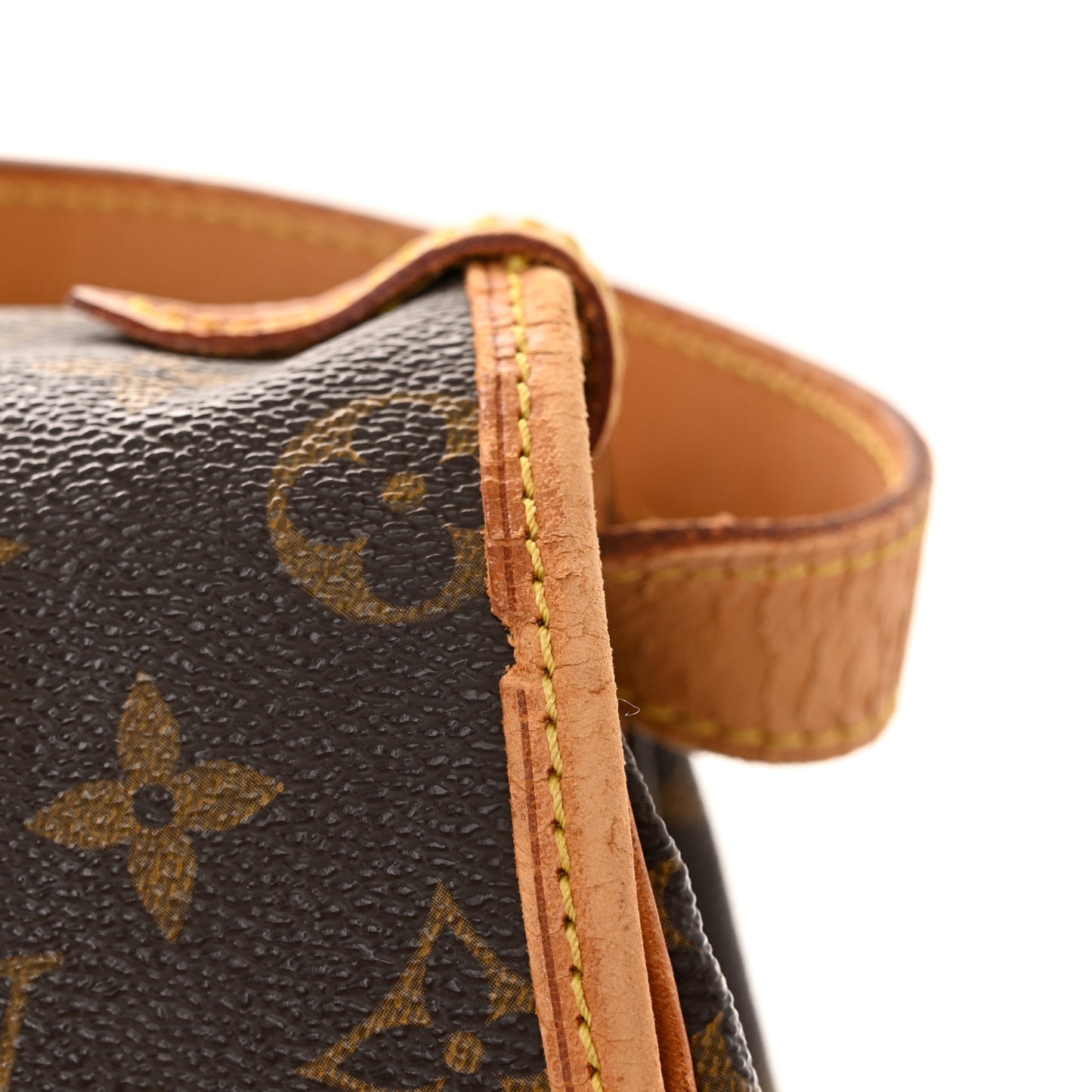 Monogram Saumur 35