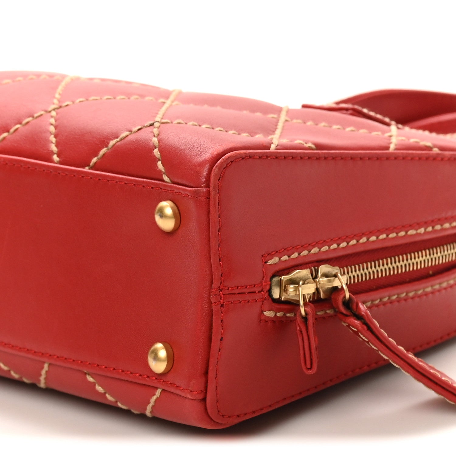 Chanel Calfskin Wild Stitch Top Handle Bag Red 1806312 – FASHIONPHILE