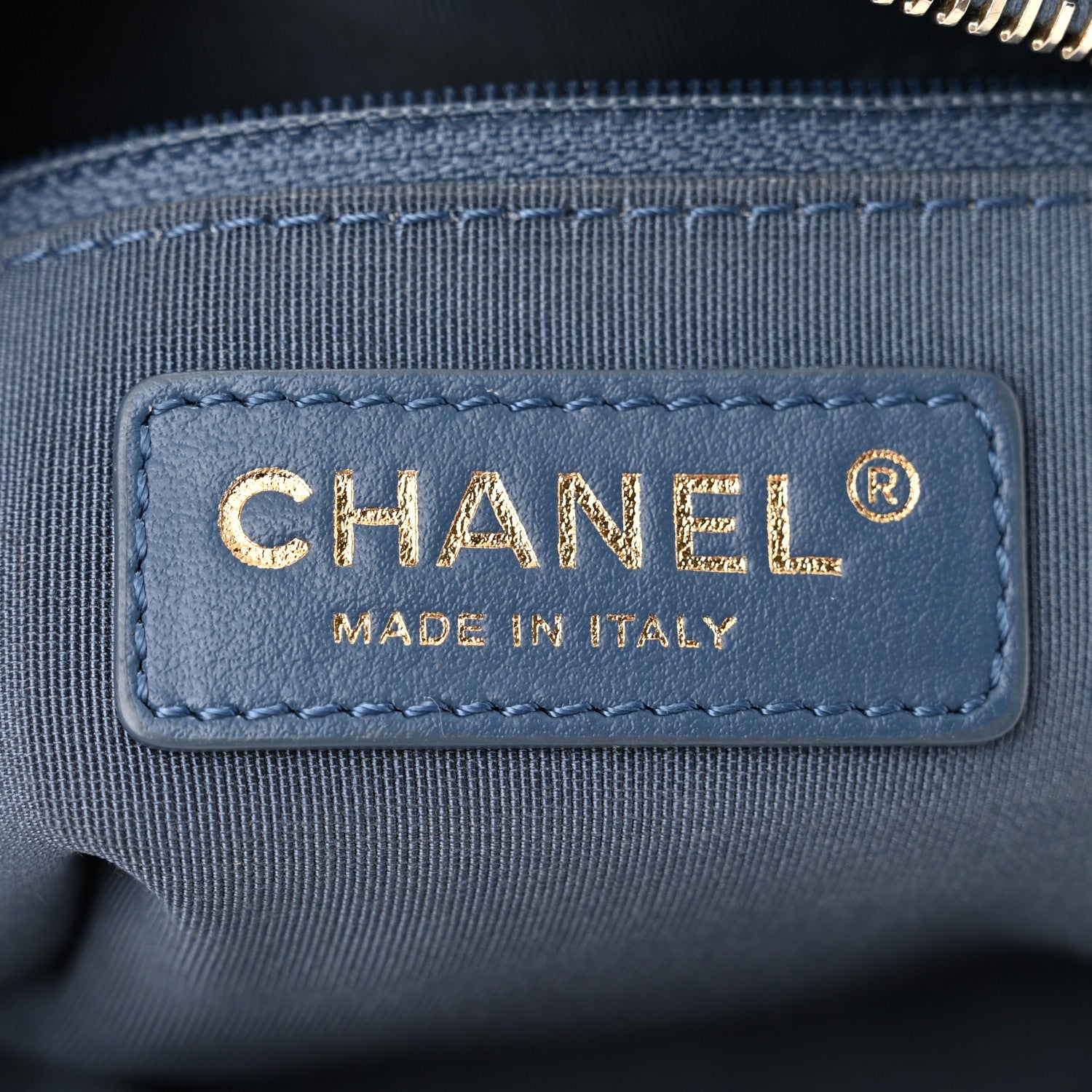 Chanel Metallic Goatskin Quilted Medium Casual Trip Camera Case Blue 6 of 11