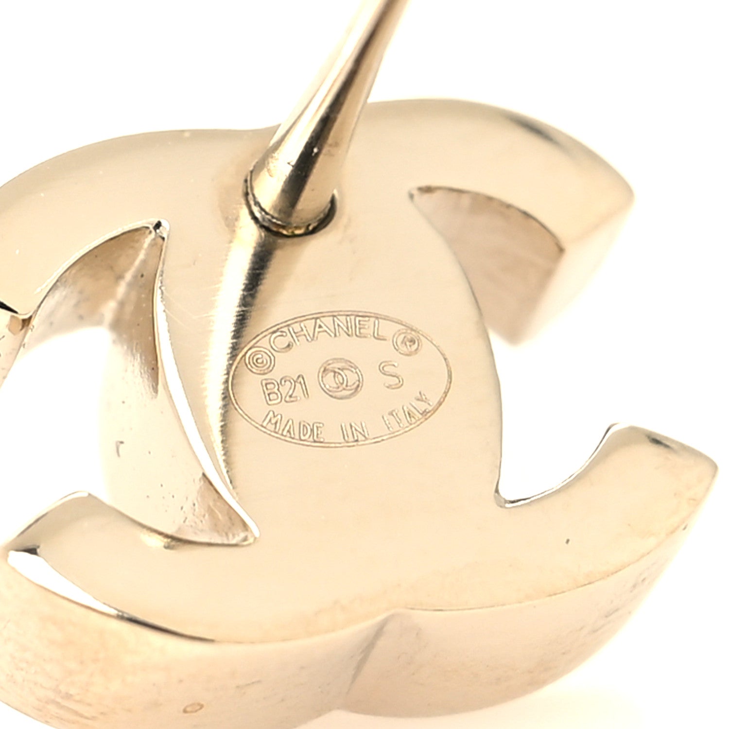 Chanel Metal CC Turnlock Earrings Gold 4 of 4
