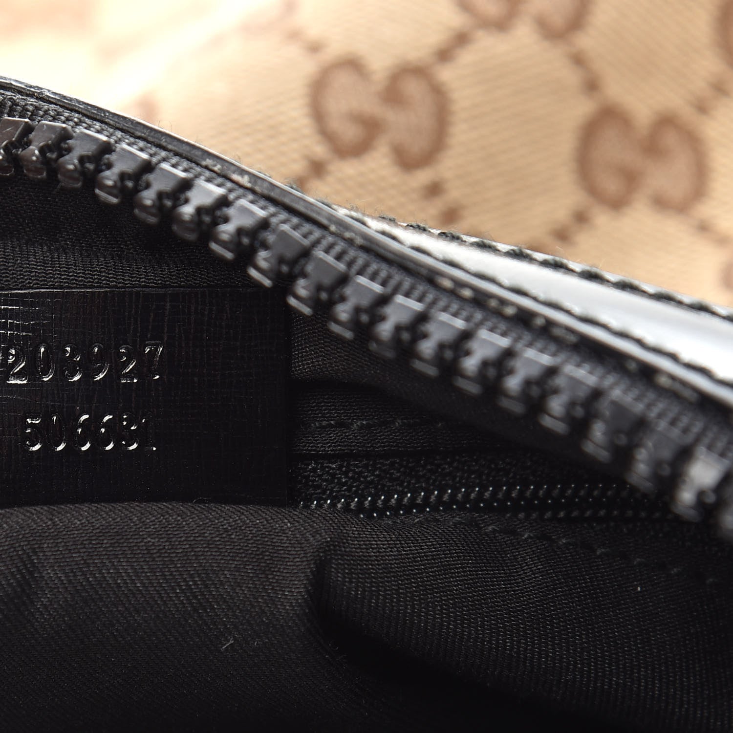 Gucci Monogram Patent Hobo Black 7 of 11